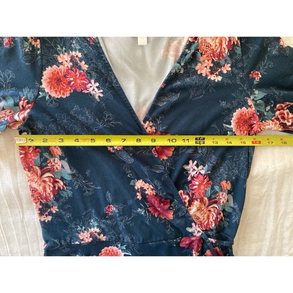 💐3/$12 Floral Knit Wrap Style Dress 3/4 Sleeves Tie Waist - Picture 13 of 15
